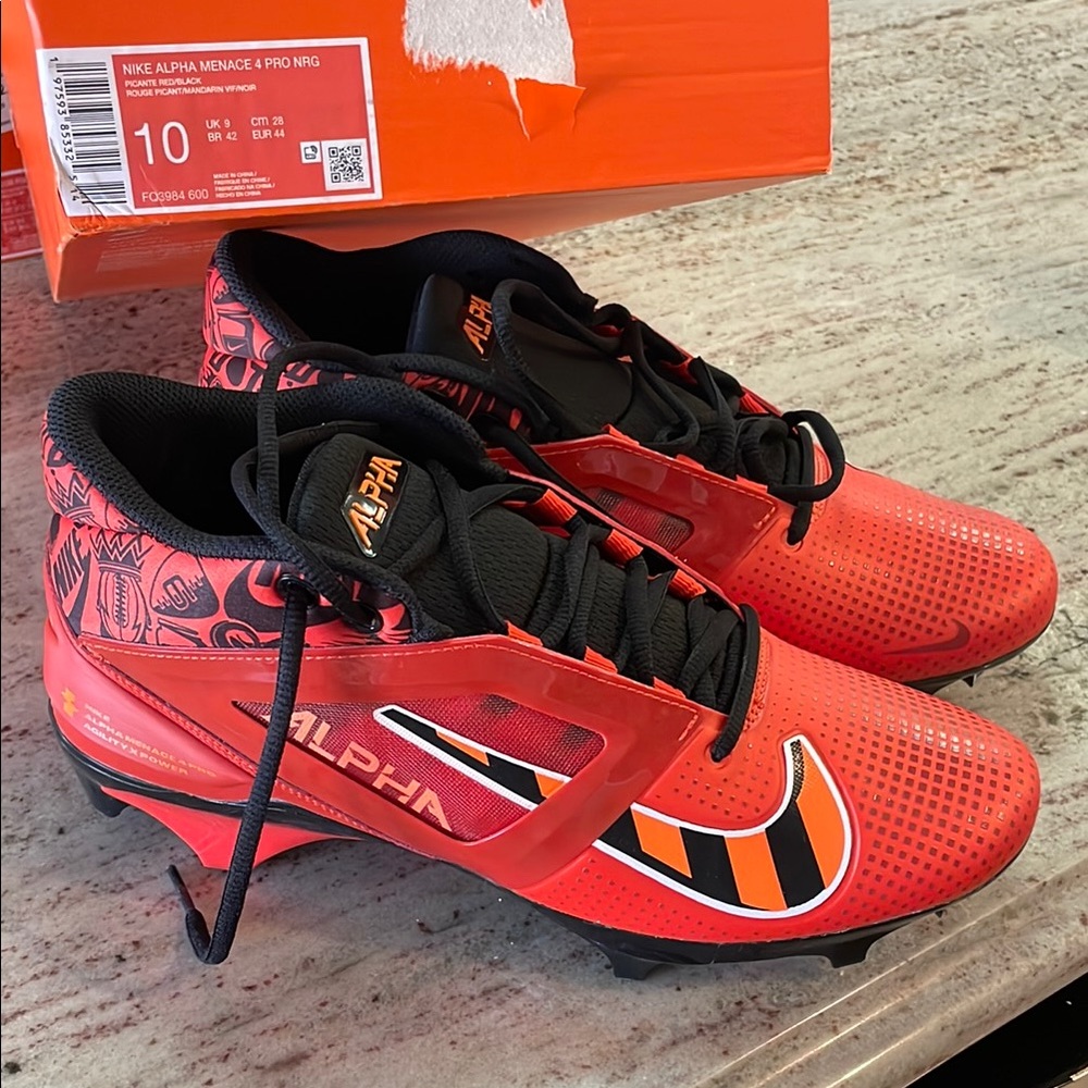Nike Alpha Menace Pro Red Football Cleats